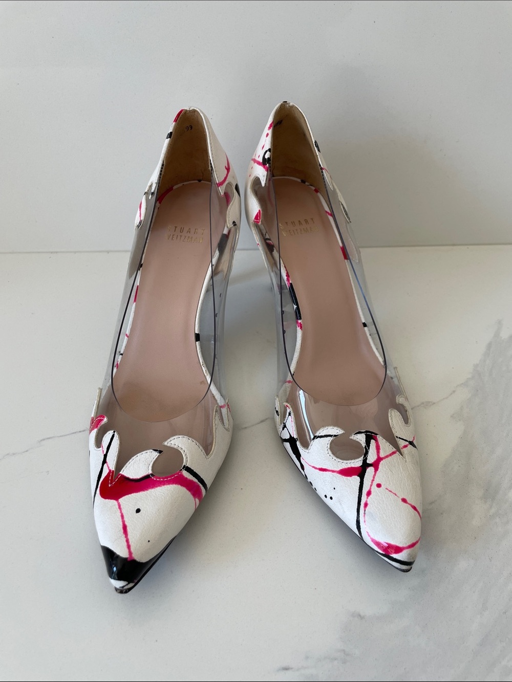 Authentic Stuart Weitzman size 9 White & Pink Paint-Splash Pointed Toe Pumps